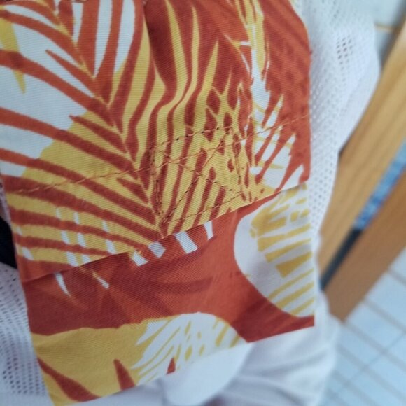 Men's L.L. Bean Supplex Sport Shorts All Adventure Swim Casual Tropical Large - Picture 9 of 10